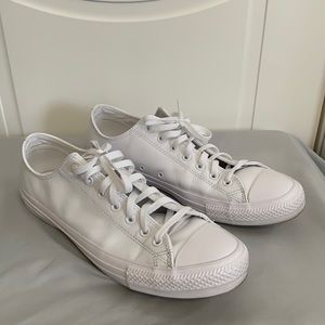 Chuck Taylor All Star leather Men’s size 13